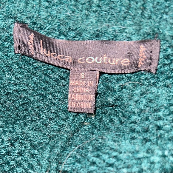 Forest Green Cable Knit Cropped Long Sleeve Sweater Lucca Couture Size XS/S - Picture 5 of 5